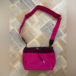 Ihkwip Elegant Fuchsia Crossbody Bag